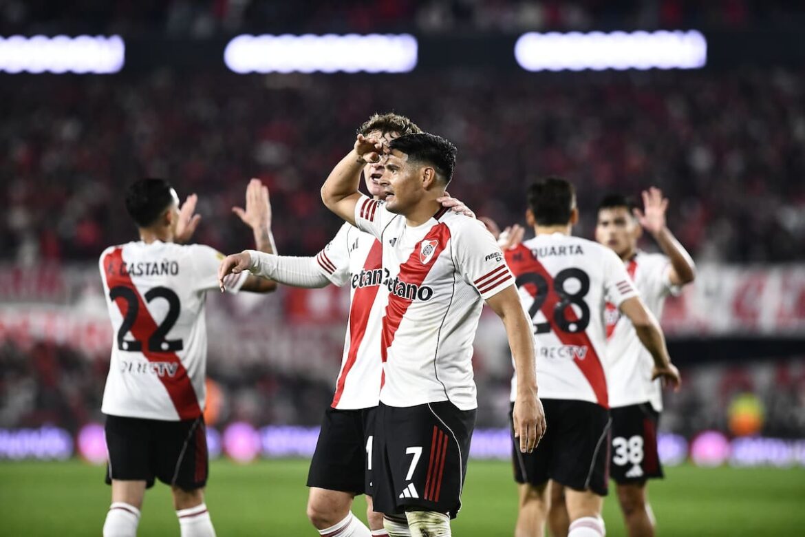 Golazo de Salas para darle la ventaja a River 2-1 ante Platense: doble pared y definición de "9"