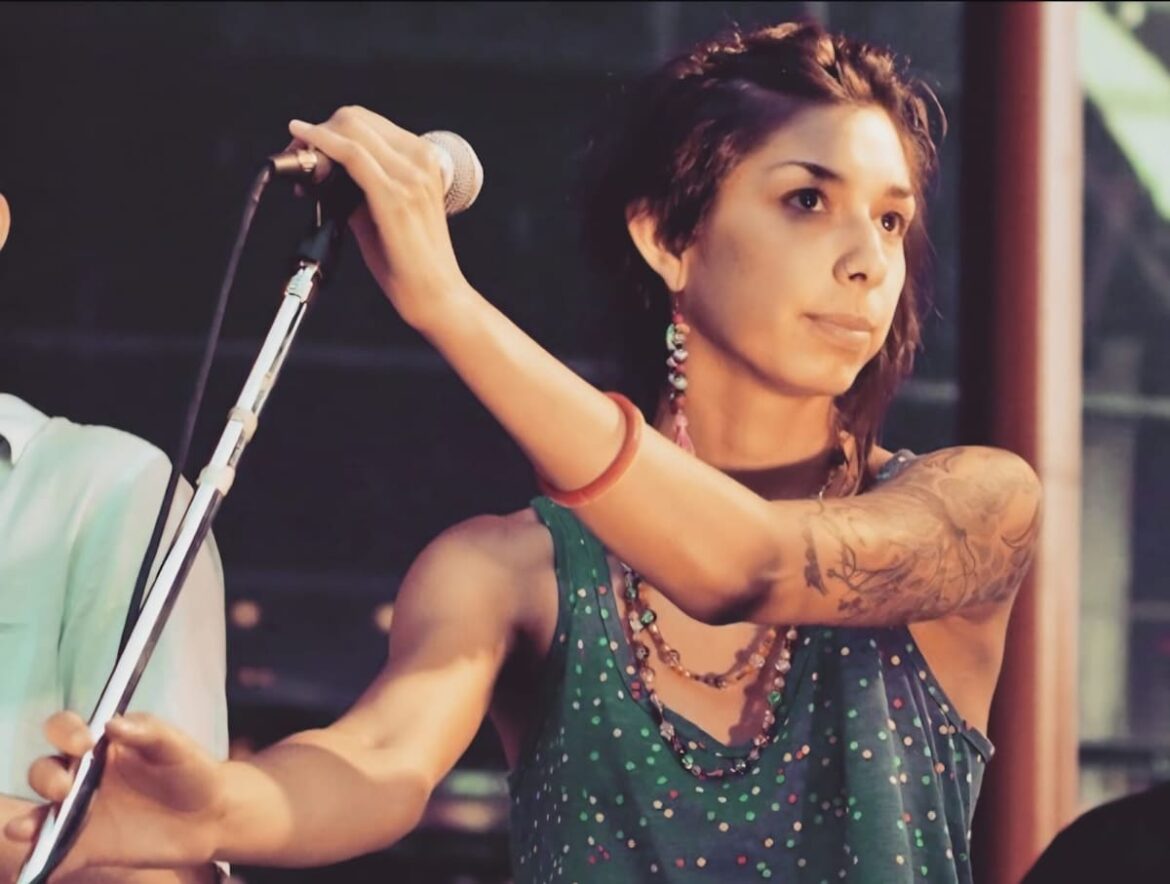 Murió Aracelli Julio, la cantante de Satélite Kingston que denunció Murió Aracelli Julio, la cantante de Satélite Kingston que denunció la falta de medicación oncológica