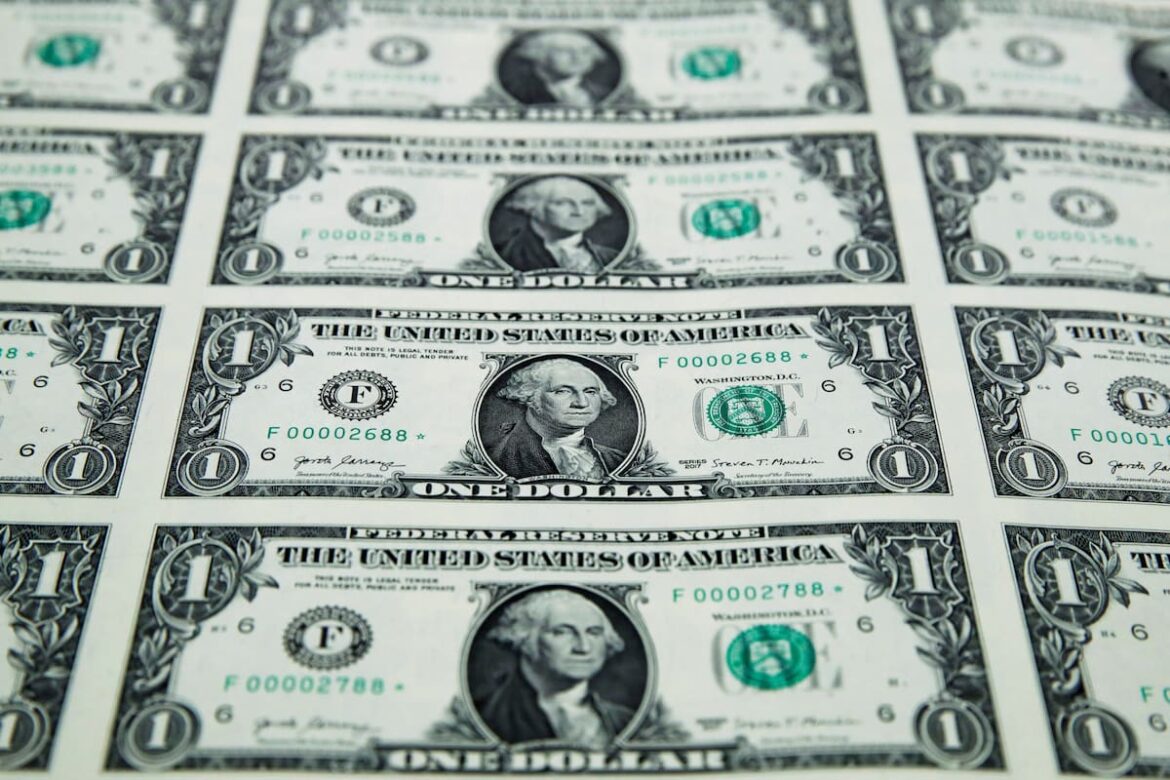 Dólar hoy, dólar blue hoy: a cuánto cotiza este lunes 4 de agosto