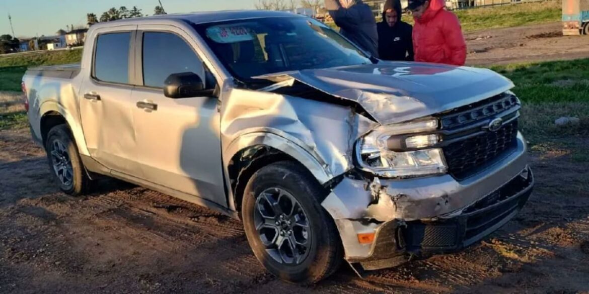 Dos hinchas de Universidad de Chile chocaron en la ruta luego de ser liberados