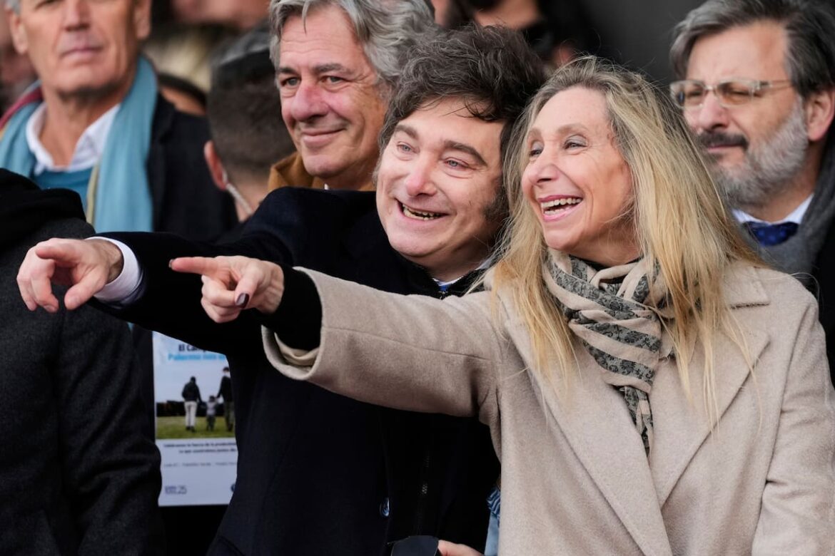 Javier Milei respaldó a su hermana Karina en medio del escándalo por presuntas coimas