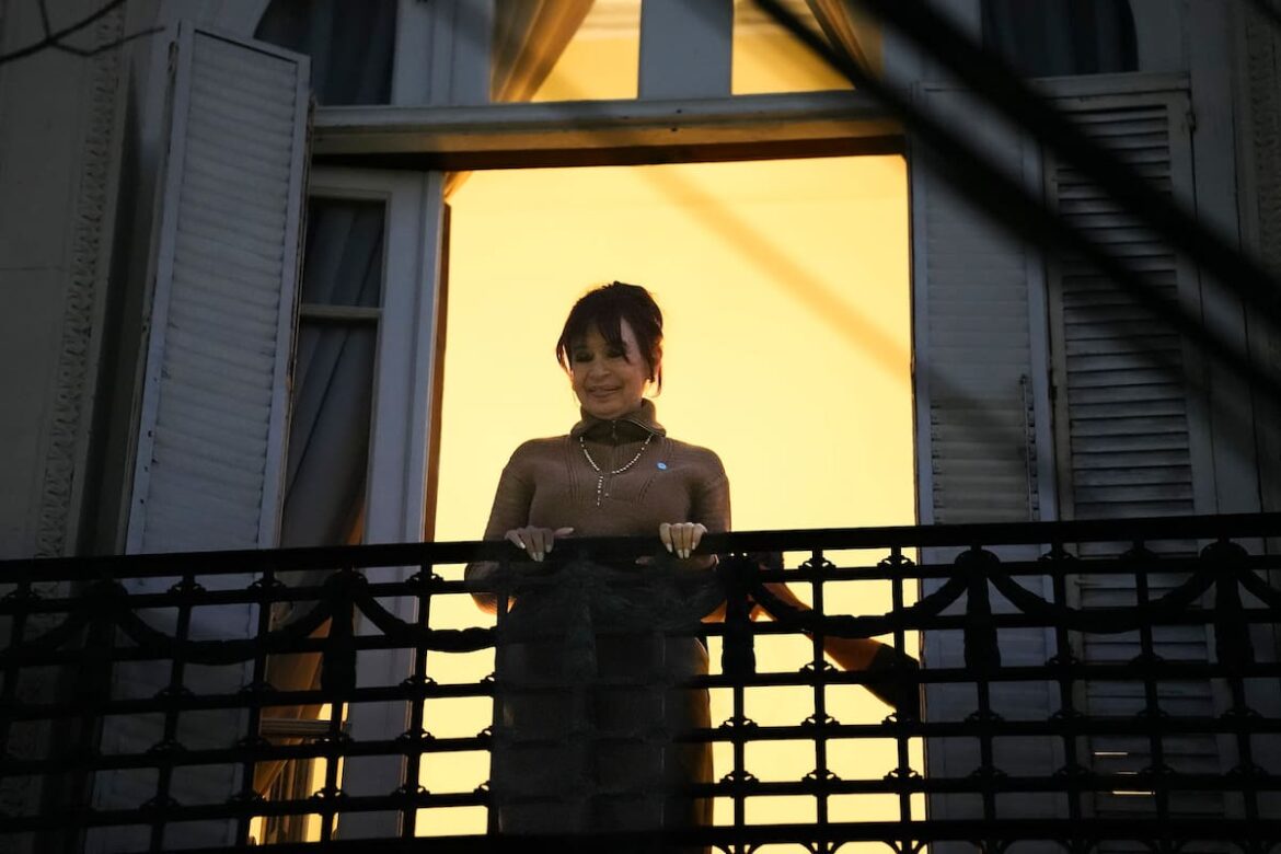 Qué dijo Cristina sobre la ejecución de sus bienes por la causa Vialidad