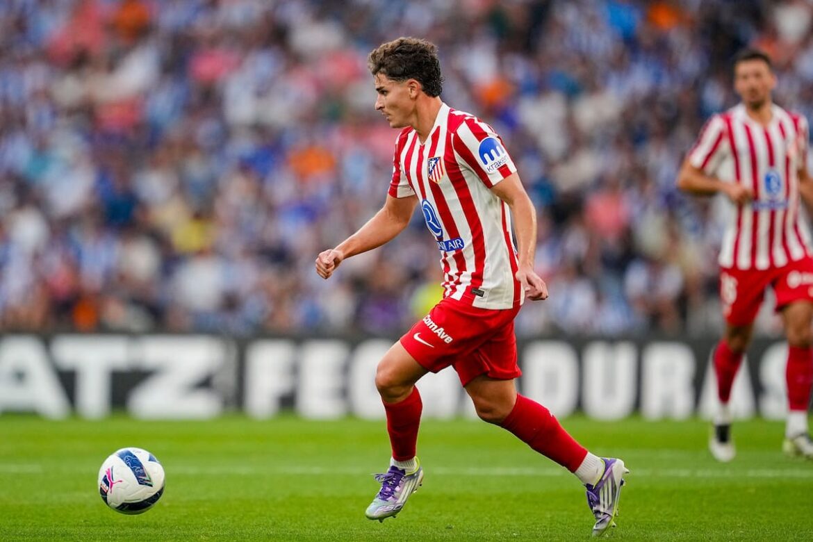 Thiago Almada debutó en Atlético de Madrid, que dejó una pobre imagen a dos semanas de empezar la Liga