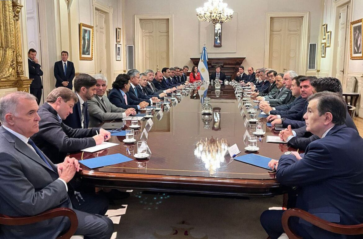 Milei les pedirá a los gobernadores que lo acompañen con Milei les pedirá a los gobernadores que lo acompañen con el presupuesto y las reformas laboral e impositiva