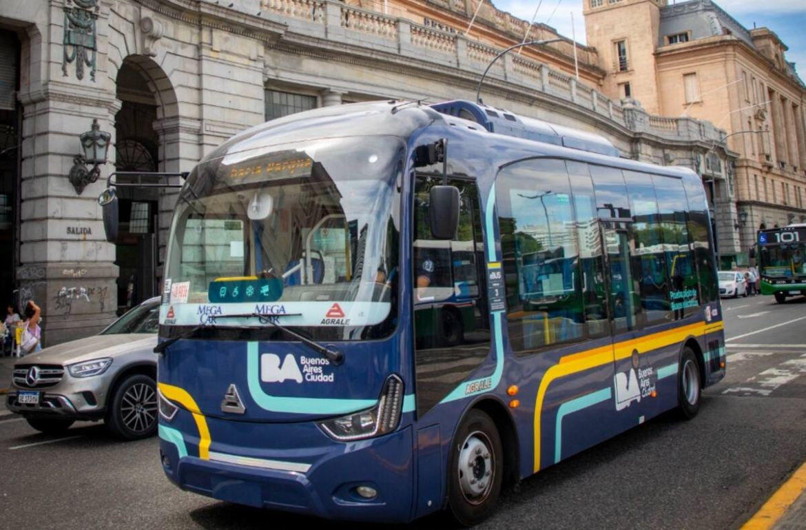 El bus eléctrico de Buenos Aires extendió su recorrido y ahora llega hasta la Terminal de Cruceros Quinquela Martín